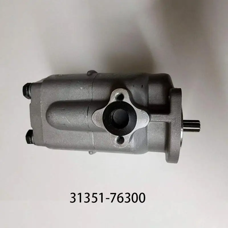 Hydraulic pump 31351-76300 31351-76470 31351-76305 31391-76103 31391-76100 for Kubota L2650 L3650 L2550 Series Tractor