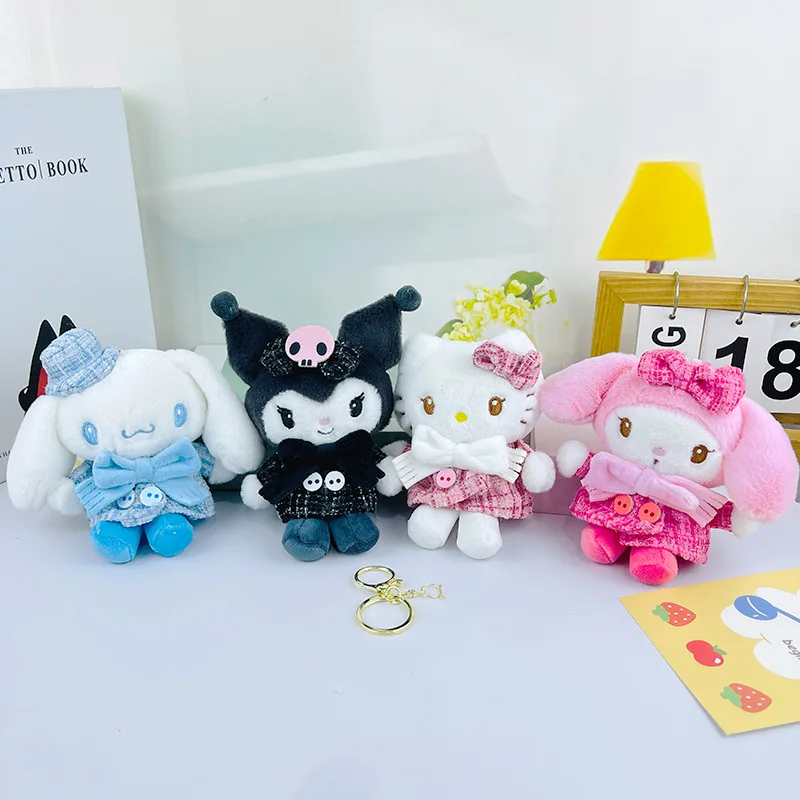 

15cm/5.9in Hello Kitty Kuromi Anime Cotton Plush Doll Melody Cinnamoroll Winter Scarf Kawaii Stuffed Toy Backpack Birthday Gifts