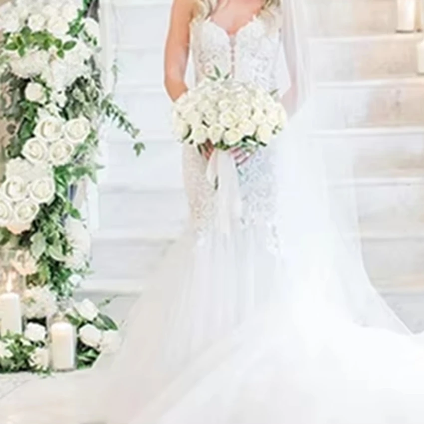 

50Pcs Artificial Flowers Fake Roses Bouquets Home Room Decorations Accessory Wedding Plants Bridal Outdoor Yard Photograph Props