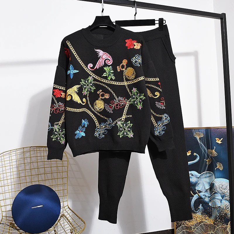 

Embroidery Flowers Knitted Two Piece Outfits Women Suit Loose Black Tracksuits Pullover Sweaters Pencil Pants Set Female 2pcs