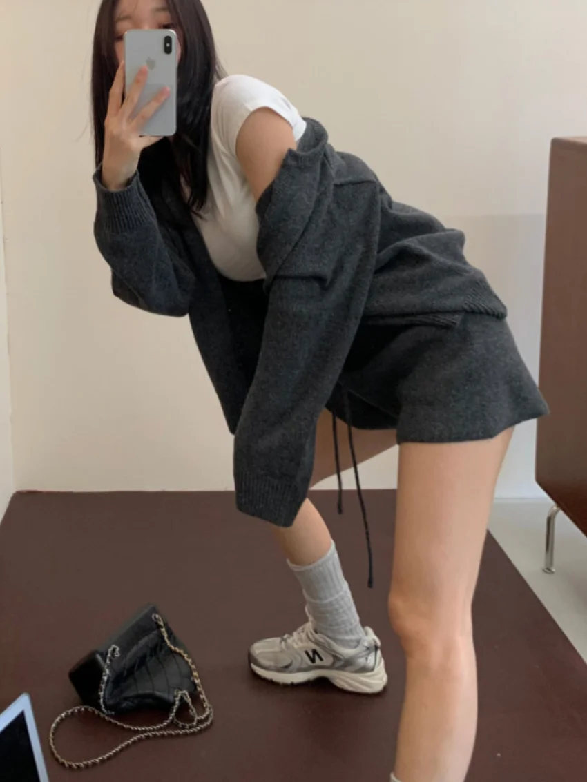 Alien Kitty Chic Autumn Knitwear Women Suits New Sweaters Loose Camp Slim Fashion Gentle High Street Casual Office Lady Shorts