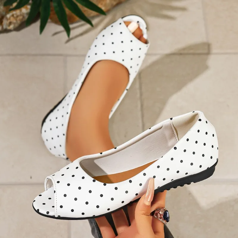Women's Fashion Round Open Toe Lightweight Wave Point Style Single Shoes Women 2026 New Spring and Autumn Shallow Mouth Shoes