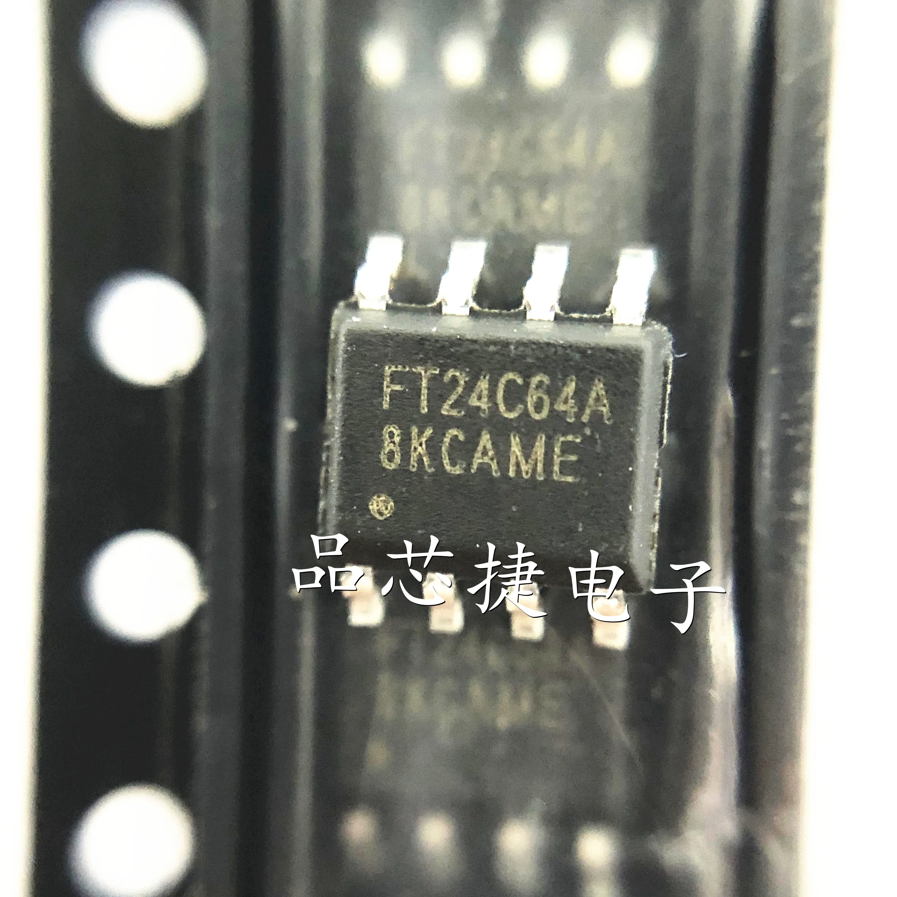 10 قطعة/الوحدة FT24C64A-ESR-T وسم FT24C64A SOIC-8 24C64 سلكين المسلسل EEPROM 64K (8 بت واسعة)