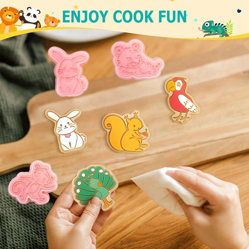 16 PCS Animal Cookie Cutters Set,3D Animal Shape Cookie Cutters, Animal Series Shape Biscuit Cutters With Plunger Stamps Durable