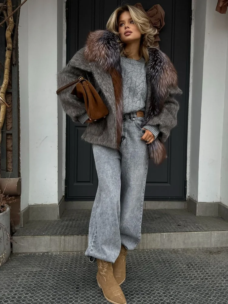 

Dyed Fur Collar Down Woolen Coat Women Fashionable Lapel Loose Long Sleeved Warm Coats Lady 2025 new Casual Commute Streetwear