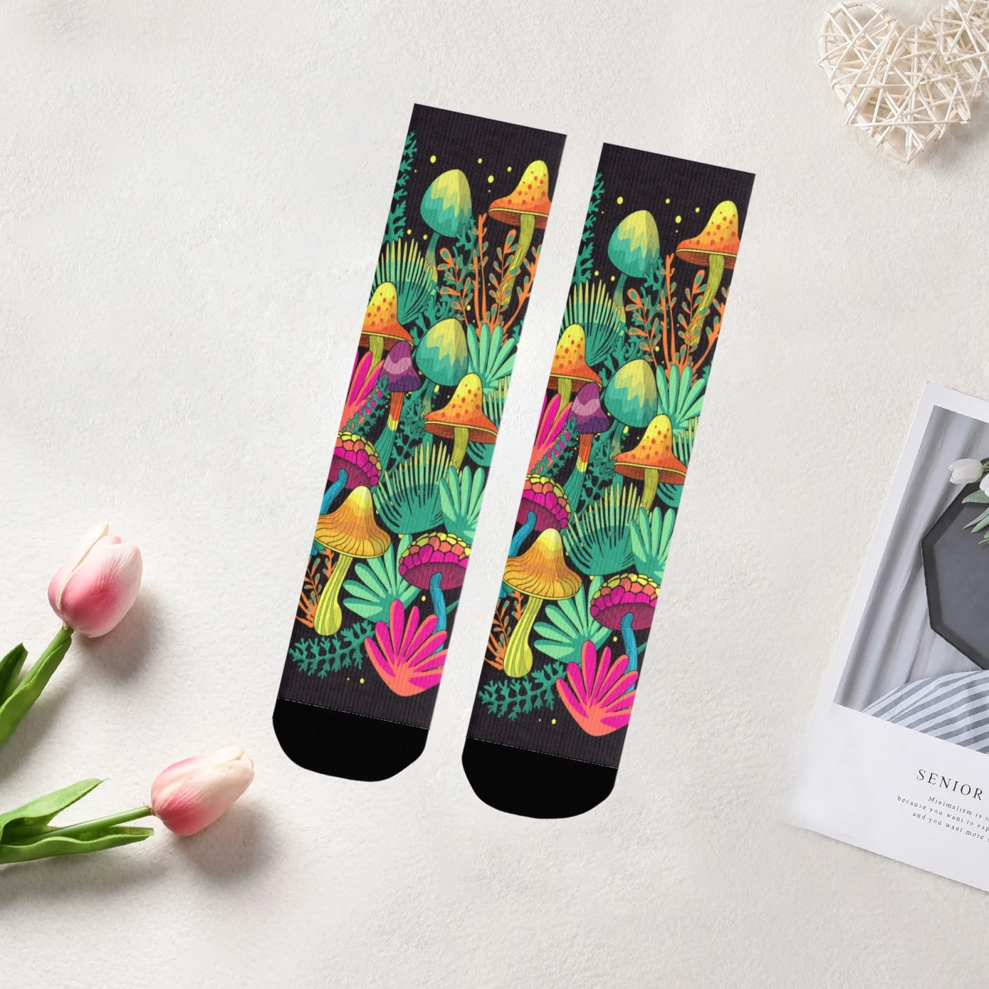 Unisex Fantasy Glow Botanik Pilz Crew Socken Bunte Socken mit Naturpflanzen-Aufdruck für einzigartigen Stil und lässige Street-Style-Kleidung