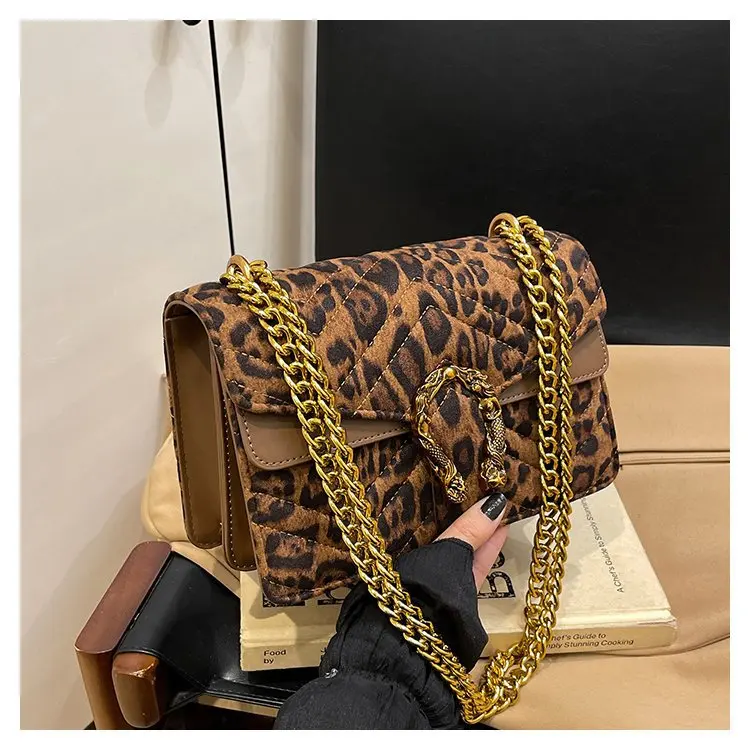 

Leopard Print Velvet Chain Crossbody Bag for Women, New Small Square Flap Purse, Double Compartment Shoulder Bag