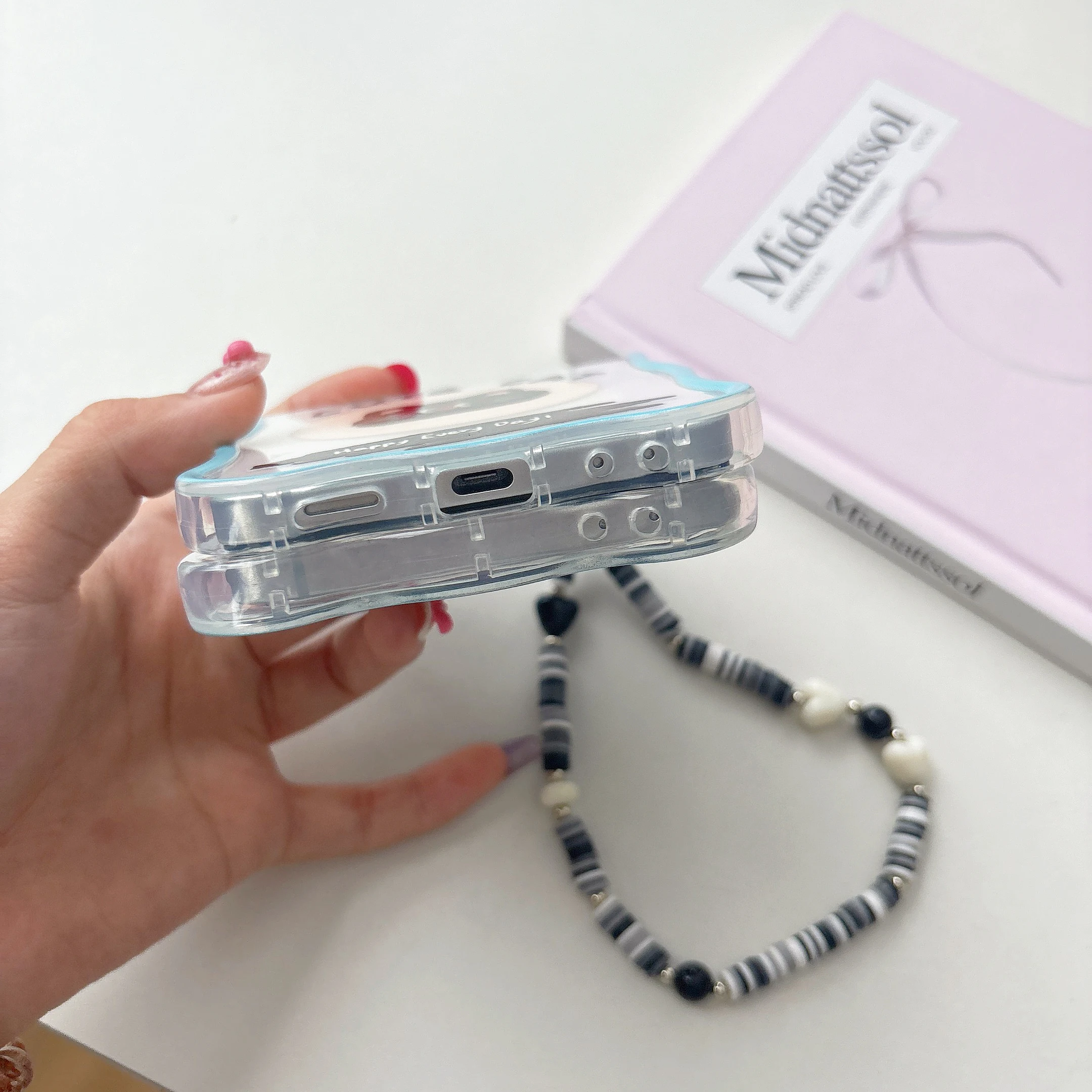 Korean English Cat Phone Case For Samsung Galaxy Z Flip7 6 5 4 3 Cover With Lanyard Wave Phone Cover For Z Flip7 Flip6 Phon Case