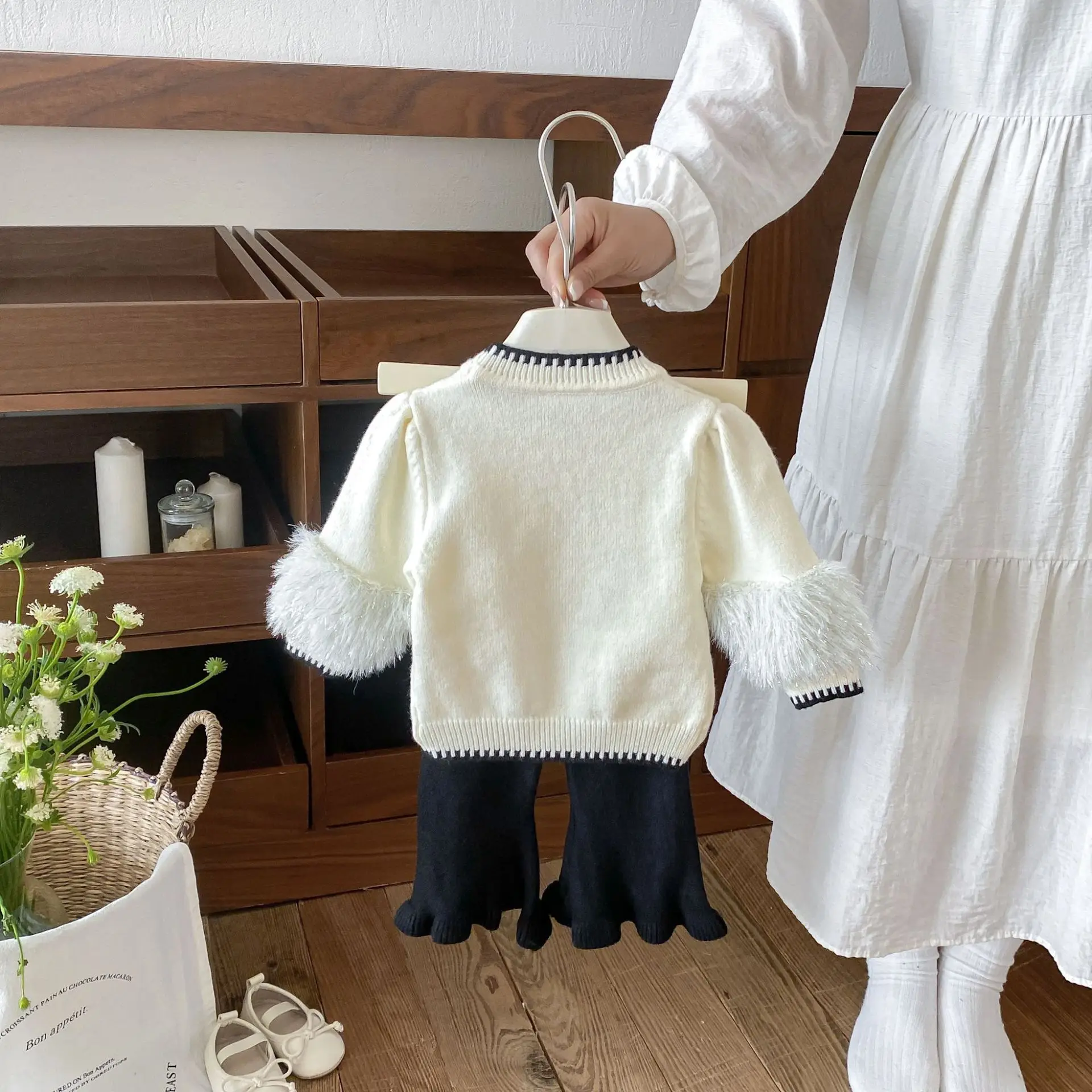 2026 Autumn New Baby Long Sleeve Clothes Set Girls Sweet Bow Knitted Tops + Flared Trousers 2pcs Suit Toddler Outfits