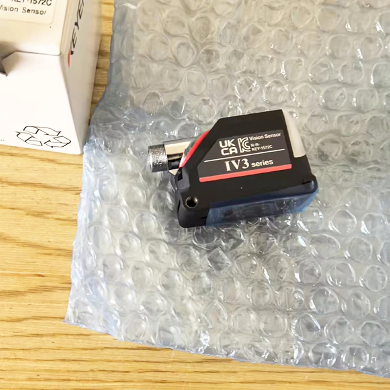 New Original sensor IV3-G600CA