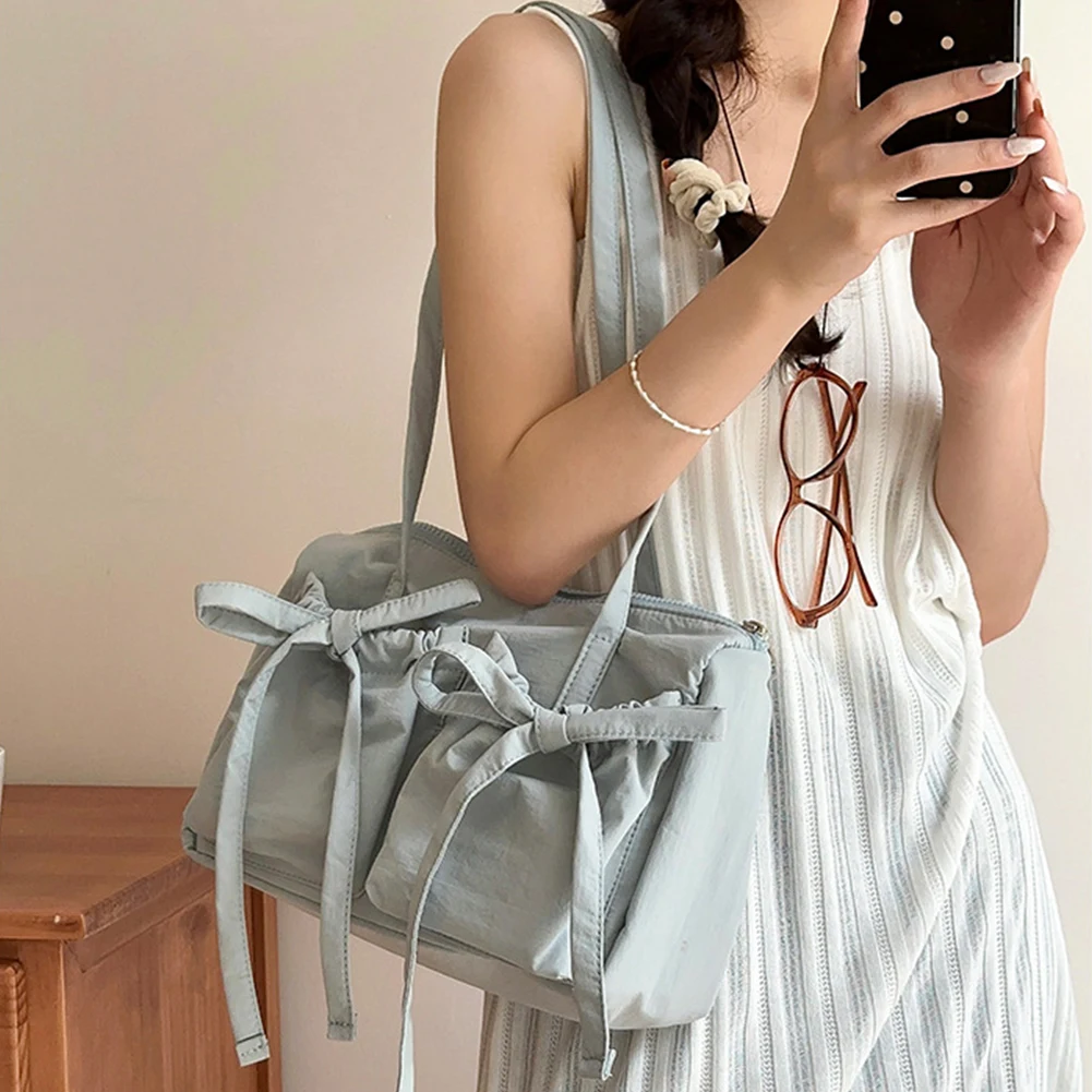 2024 New Korean Bow Nylon Shoulder Bag Fashionable and Sweet Design Tote Bag Folded Large Capacity Commuter Women\'s Handbag