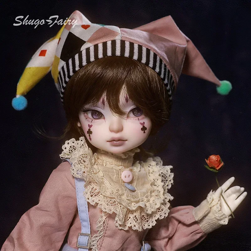 Mago Bjd Doll 1/6 Illusionist Circus Performer Retro Resina Snodato Fullset Blythe Reborn Art Dolls per le Ragazze Shugafairy