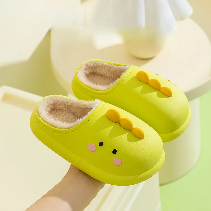 Scarpe da casa in cotone per bambini Cute Cartoon ragazzi ragazze sandali pantofole calde in peluche per bambini infradito antiscivolo impermeabile