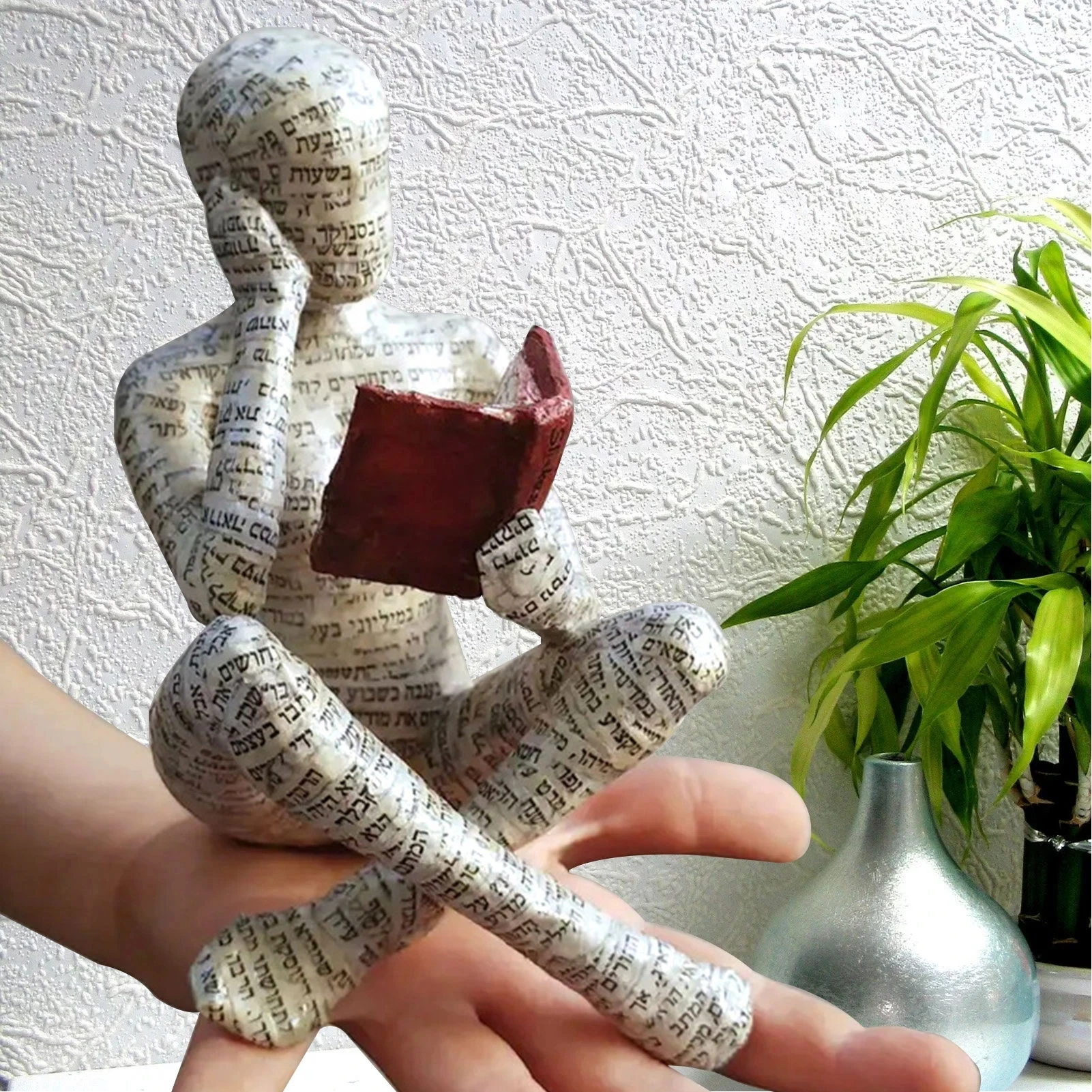 Pulp Woman Reading Book Decoration Meditation Style Home Resin Figurine Abstract scultoral Figurine per la decorazione domestica Modern Off