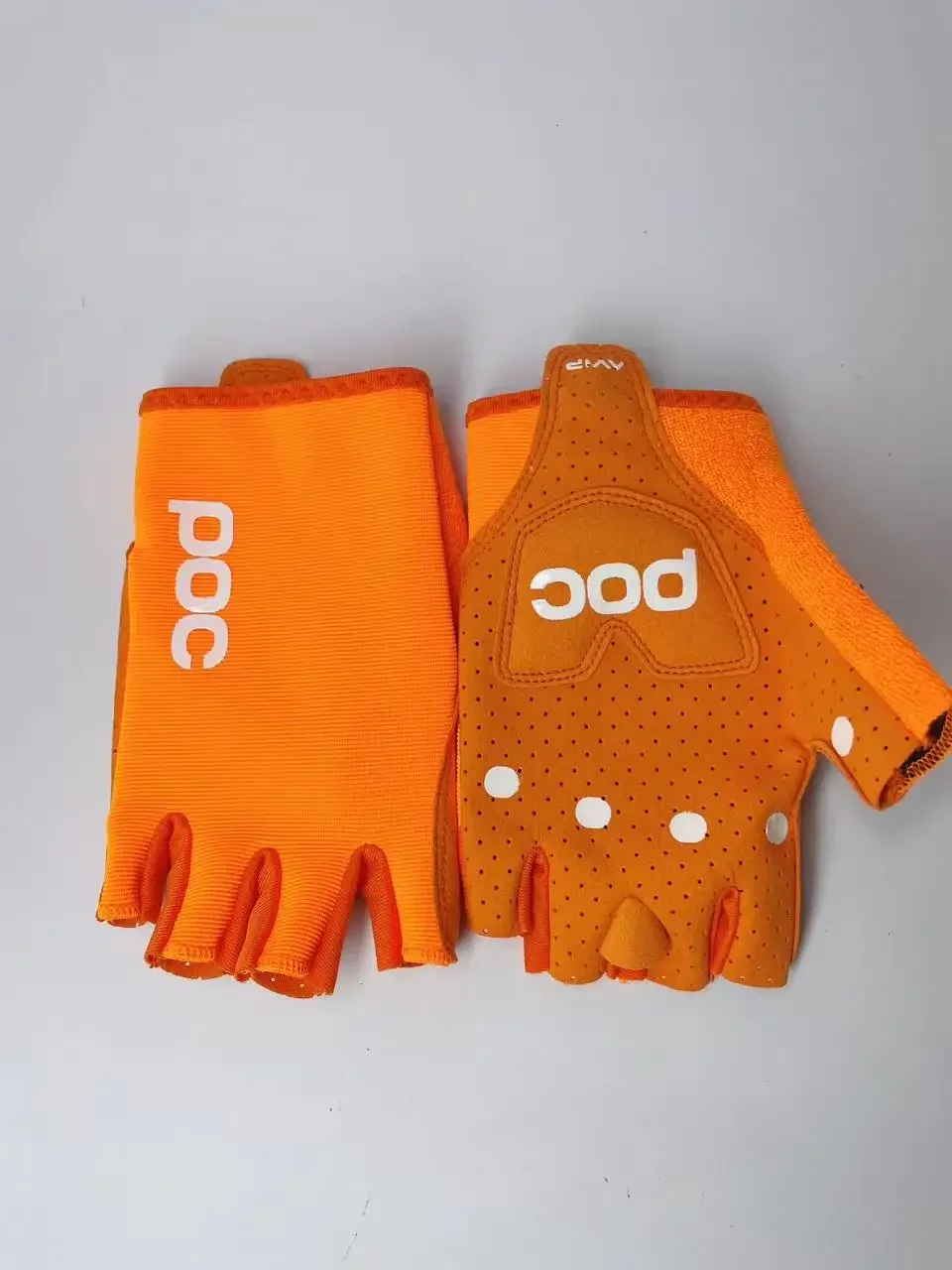 Thumbnail 4 - #20 Best Comfort Cycling Gloves to Buy In 2026