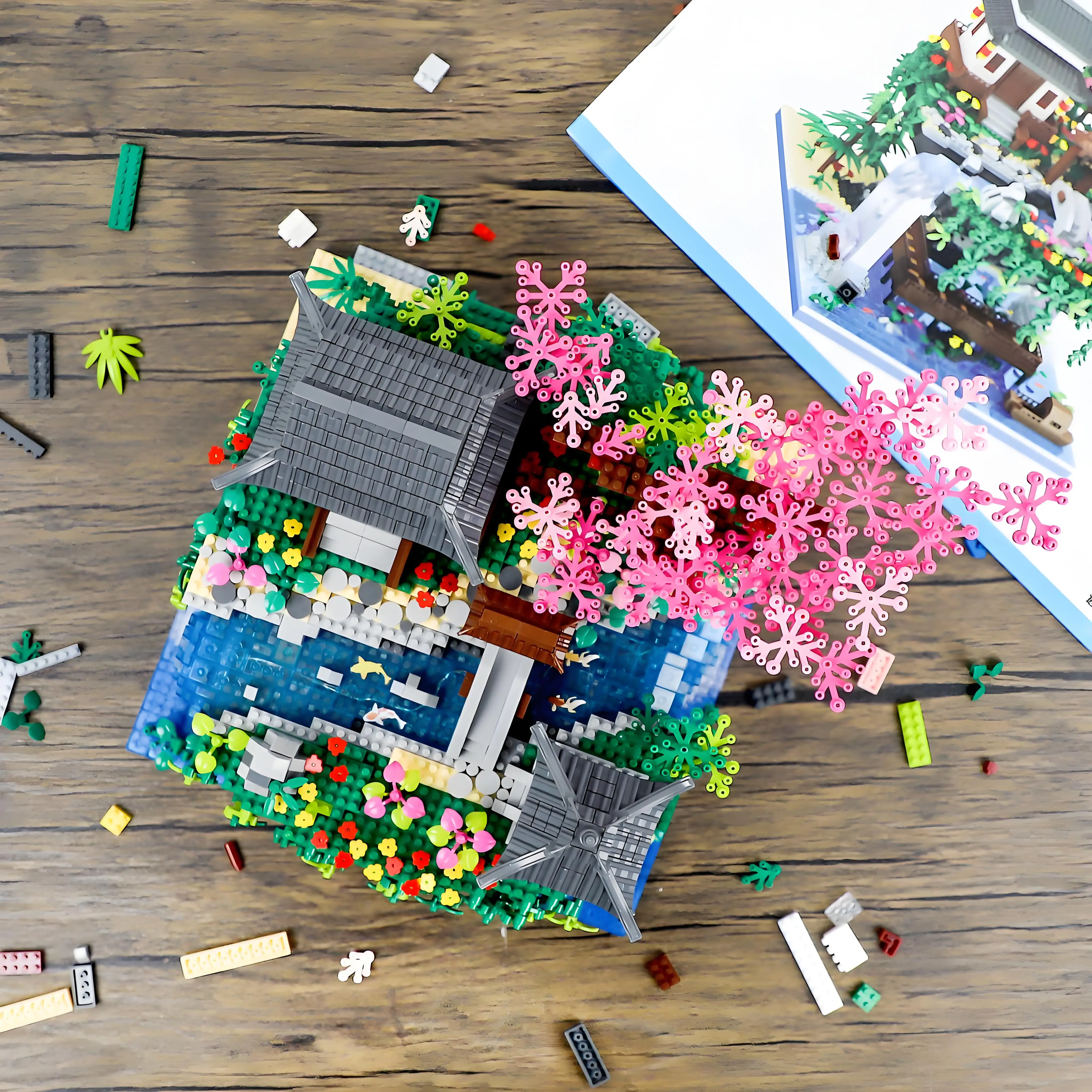 동양 정원 마이크로 빌딩 블록, LED 조명이 있는 복숭아꽃 분재 나무 - 홈 장식을 위한 DIY 미니어처 모델