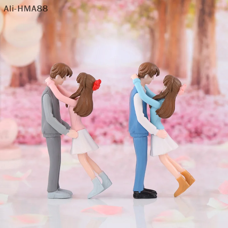 

HMA88-1 Pair Of Cartoon Romantic Sweet Couple Figurines Garden Micro Landscape Pendant Diy Plastic Craft Garden Scene Decoration