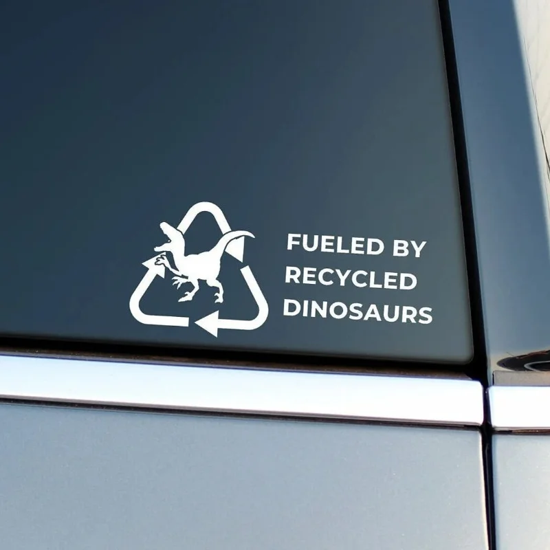 

1 шт. забавная водонепроницаемая виниловая наклейка с надписью «Fueled by Recycled Dinosaurs» – наклейка с динозаврами, призывающая к переработке, для автомобильных окон и авто.