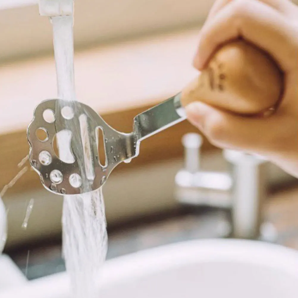 

2Pcs Potato Masher Manual Crusher Stainless Steel Potato Presser Non-Slip Comfortable Handle for Kitchen Vegetable Fruit Mashing