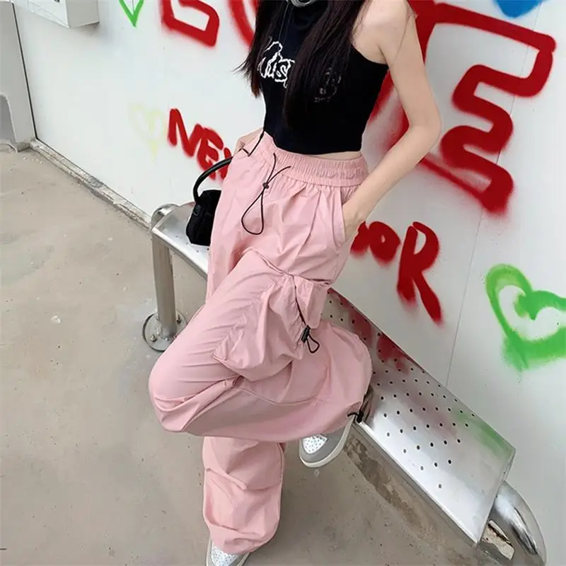 Y2K المظلة السراويل السوداء النساء الهبي الشارع الشهير جيوب كبيرة الحجم البضائع السراويل Harajuku واسعة الساق فضفاض Sweatpants