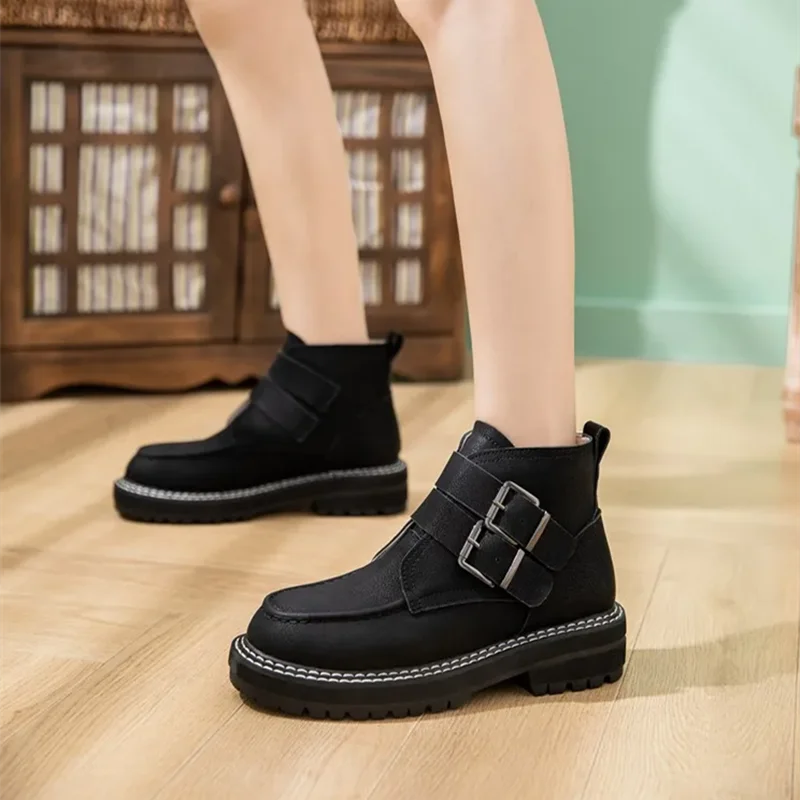 AIYUQI Women\'s Short Boots Large Size 2026 New Genuine Leather British Style Women Winter Boots Fashion Fur Women Ankle Boots
