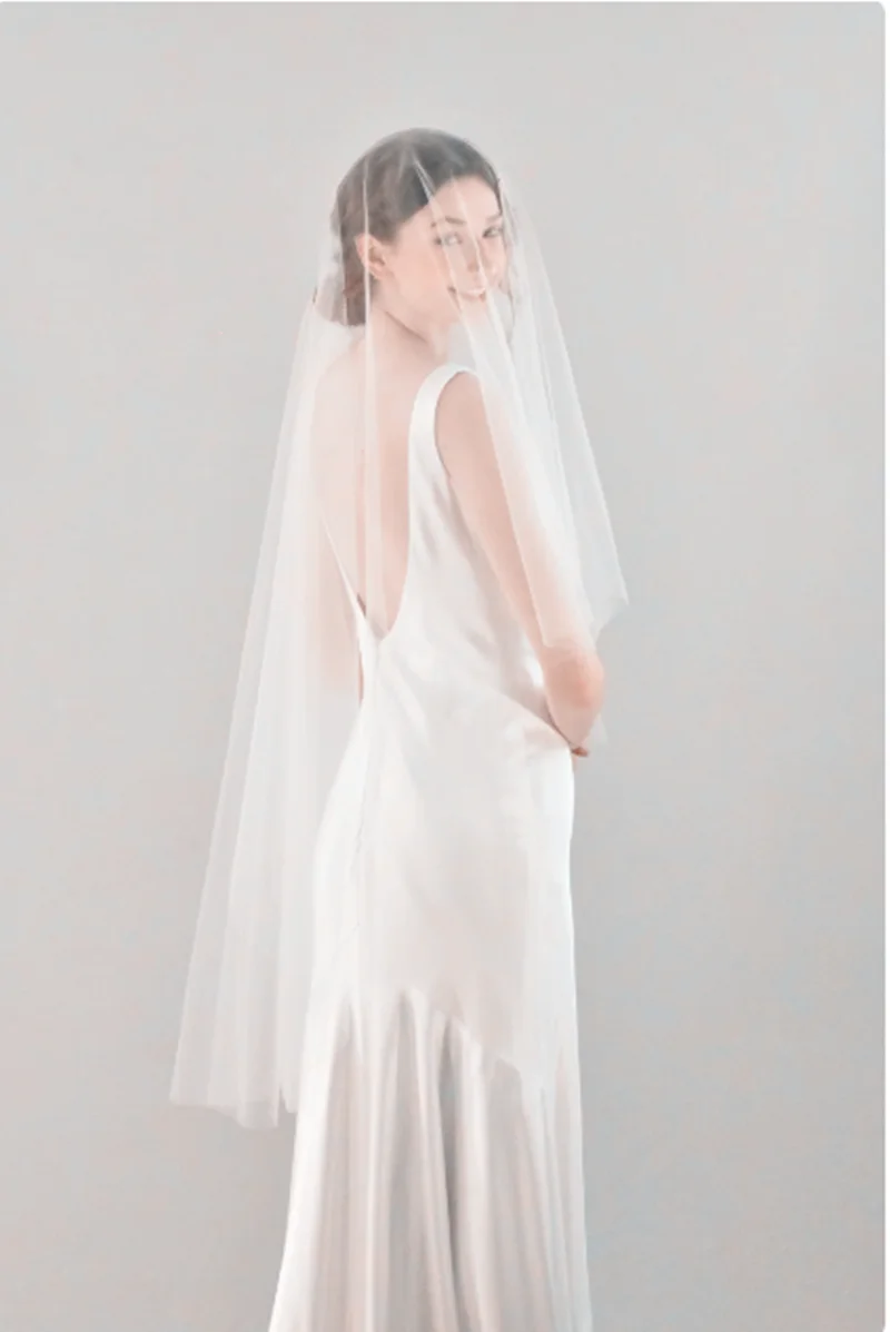 Twee Tier Vingertop Lengh Sluier | Minimalistische Sluier | Eenvoudige Vingertop Sluier Met Blusher | Drop Sluier | Twee Tier mid Lengte Veil