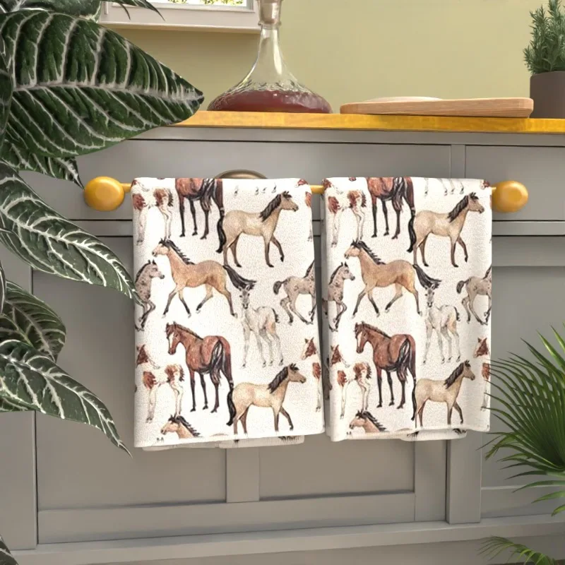 2-Pack Soft Horse Pattern Towel Set, Quick Drying, Versatile, Suitable for Kitchens and Bathrooms, Decorative White
