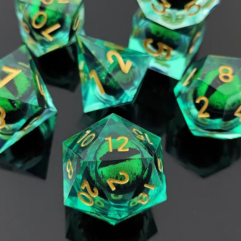 Colorful Liquid Core Dice Set Polyhedral DND Dice With Sharp Edges Unique Handmade Resin Eyeball Dice for TRPG Board Game D&D