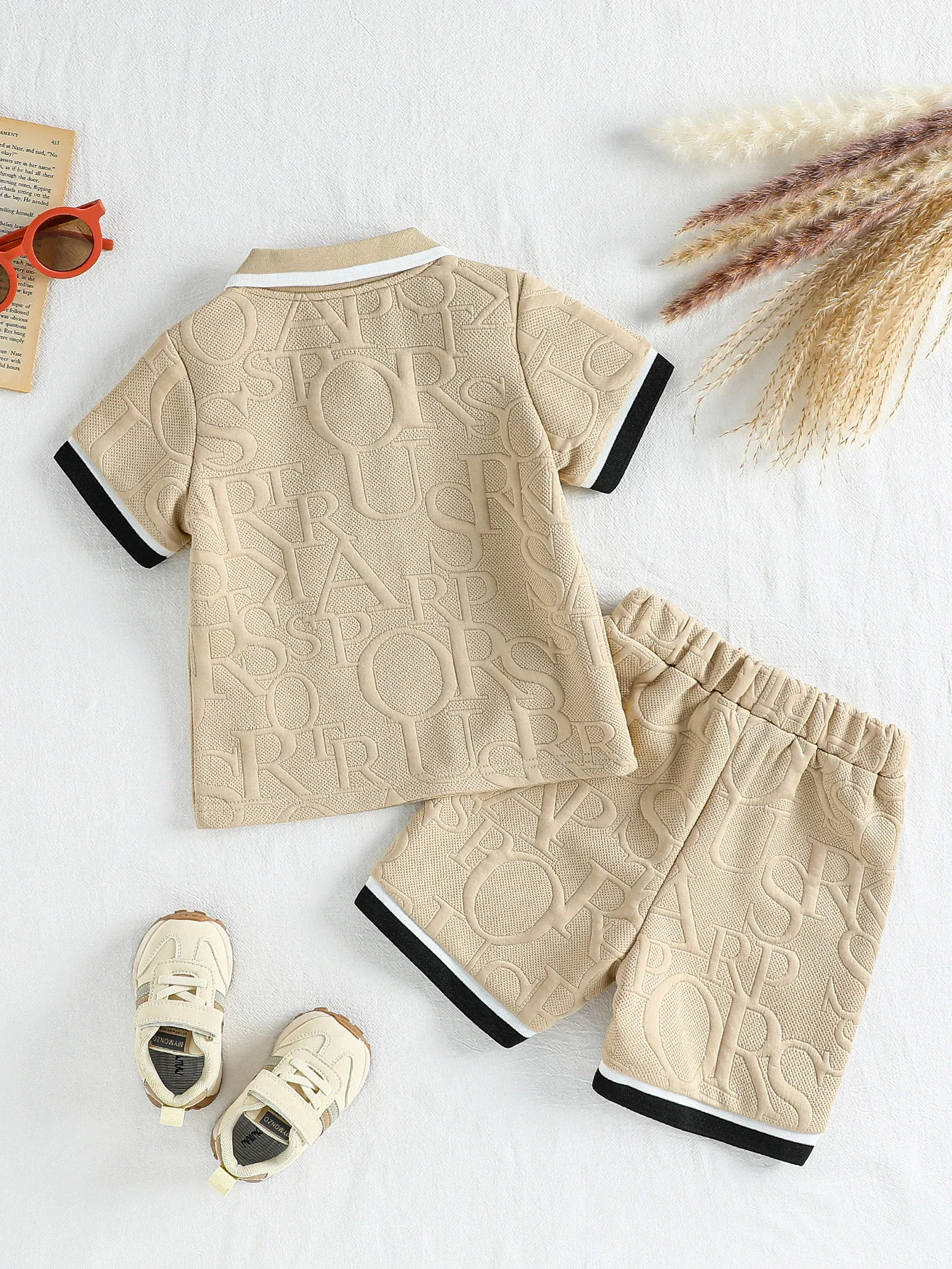 Summer Polo Collar Style Top + Shorts Two-Piece Set, Casual Street Style with Contrasting Color Design to Add a Sense of Fashion
