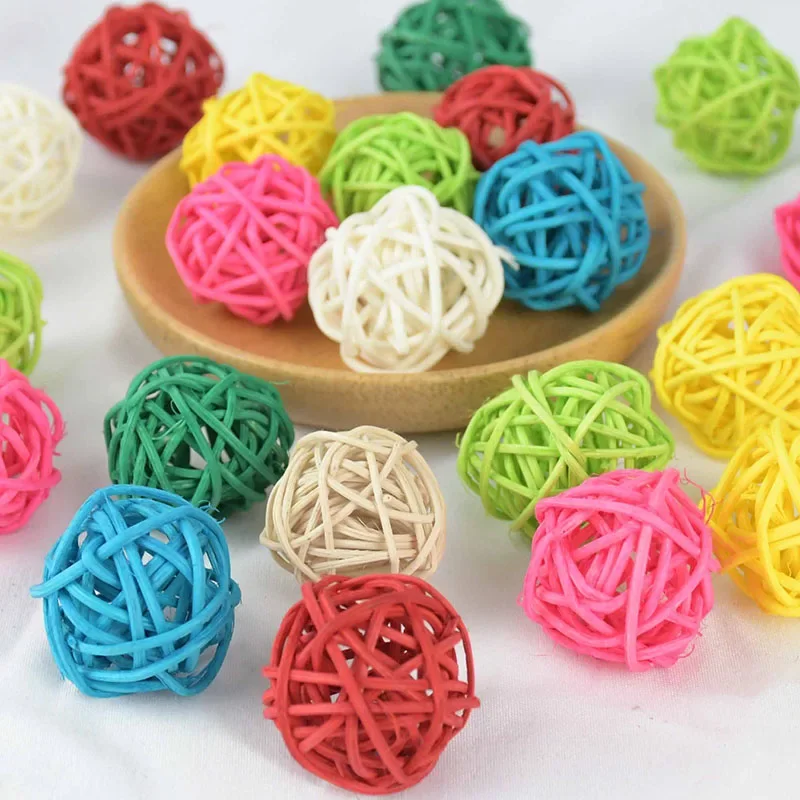 

20pcs Multicolor Round Shape Natural Rattan Ball 3cm Sepak Takraw Ball for Wedding Birthday Party Christmas Decoration Navidad