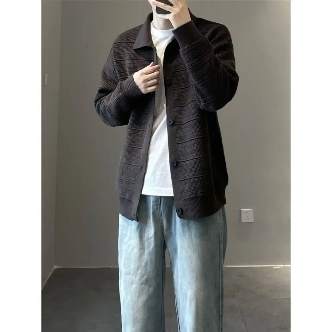 

Осень 2022, новый свободный мужской вязаный свитер, простой повседневный открытый кардиган, шерстяная пряжа, универсальный джерт из полиэстера