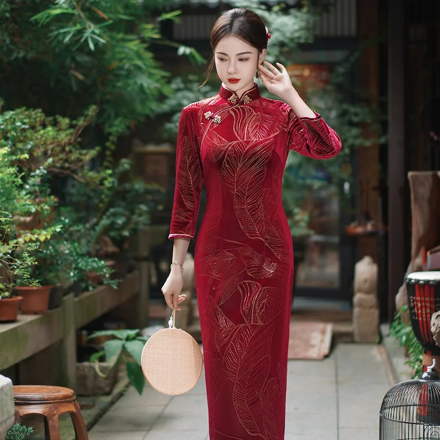 

Плюс размер, красный, черный бархатный Cheongsam, женское винтажное вечернее свадебное длинное платье с длинным рукавом, зимнее традиционное Ципао от M до 5XL