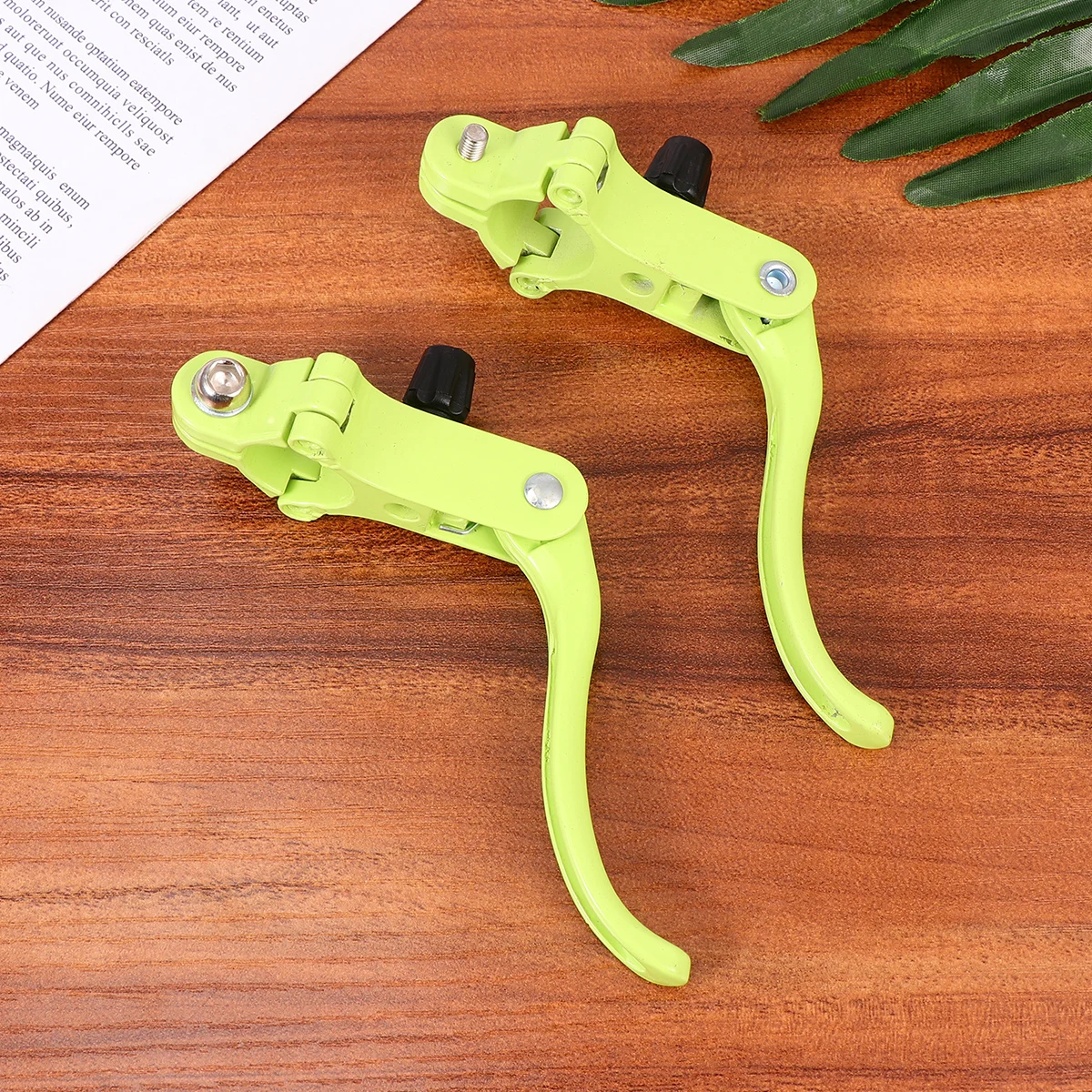 1 Pair Aluminum Alloy Bike Brake Lever Durable Replacement Handle For Universal Mountain Road Bicycle Brakes Repairing Spare