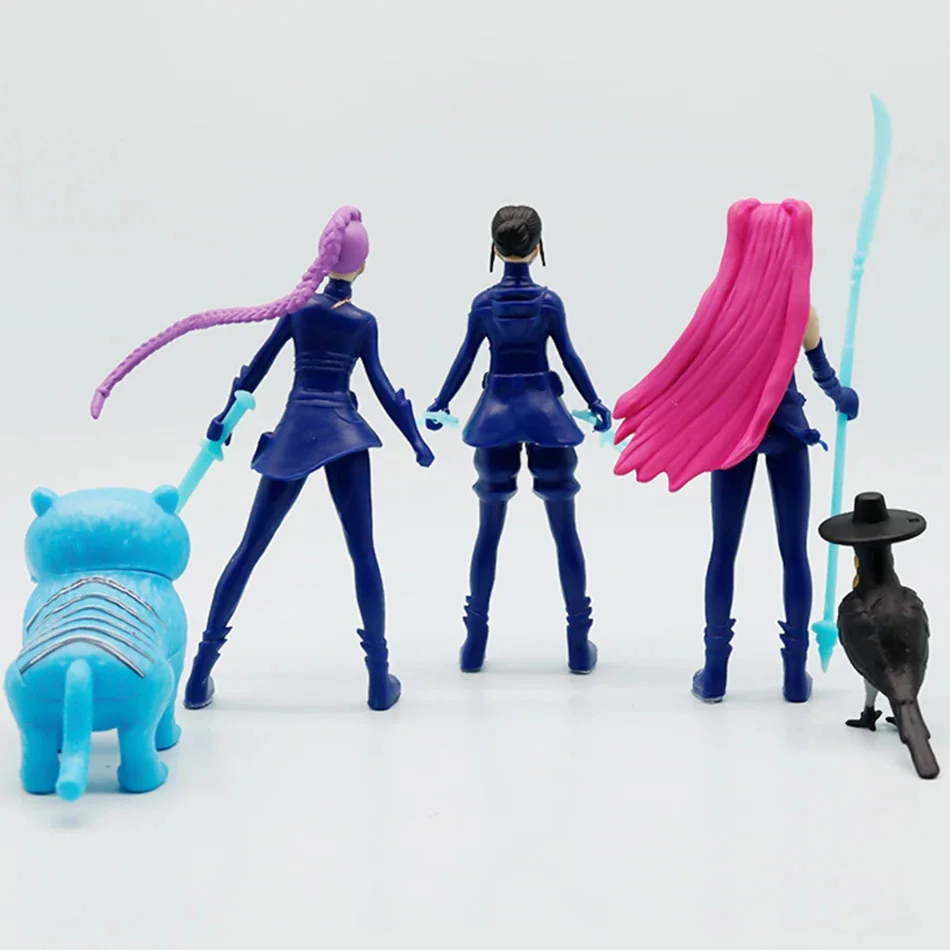 Kpop Demon Hunters 2025 Blind Box Figure Toy Set 24pcs Collectible Derpy Tiger Rumi Mira Zoey Sussy Dolls for Fans And Gifts