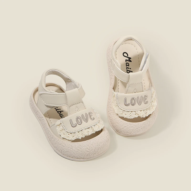 

Кожаная обувь для маленькой девочки; детские летние новые детские сандалии для прогулок для девочек, милые принцессы