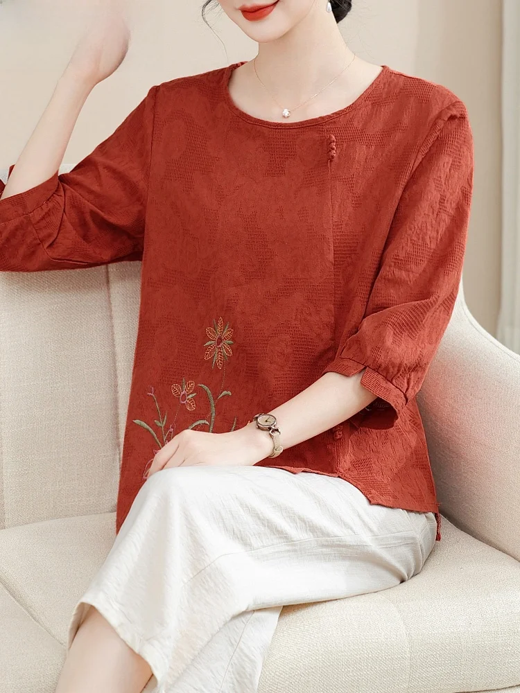 

Новый китайский летний комплект из хлопка и льна из двух предметов для женщин среднего возраста: модная свободная футболка с круглым вырезом и шорты