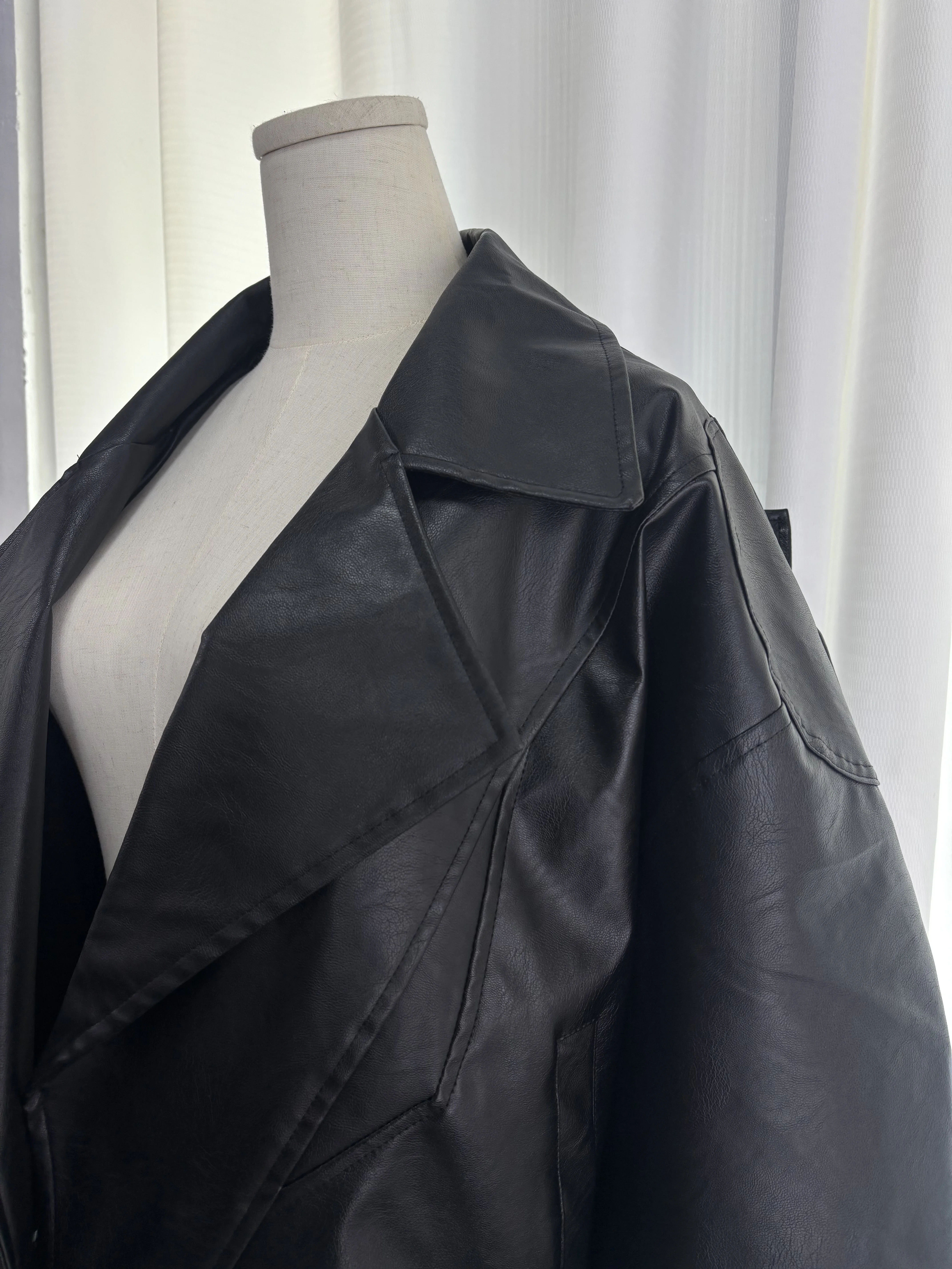 Real Shot 2025, Herbst-Neue Schwerindustrie-Lederjacke mit Schleife für Damen, lockere, übergroße, lässige Langarm-Oberbekleidung, edgy Chic F