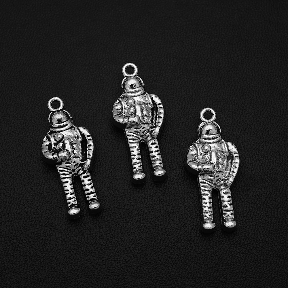 

5pcs/lot--13x31mm Vintage Astronaut Universe Charms Outer Space Pendants For Diy Jewelry Making Findings Supplies Accessories