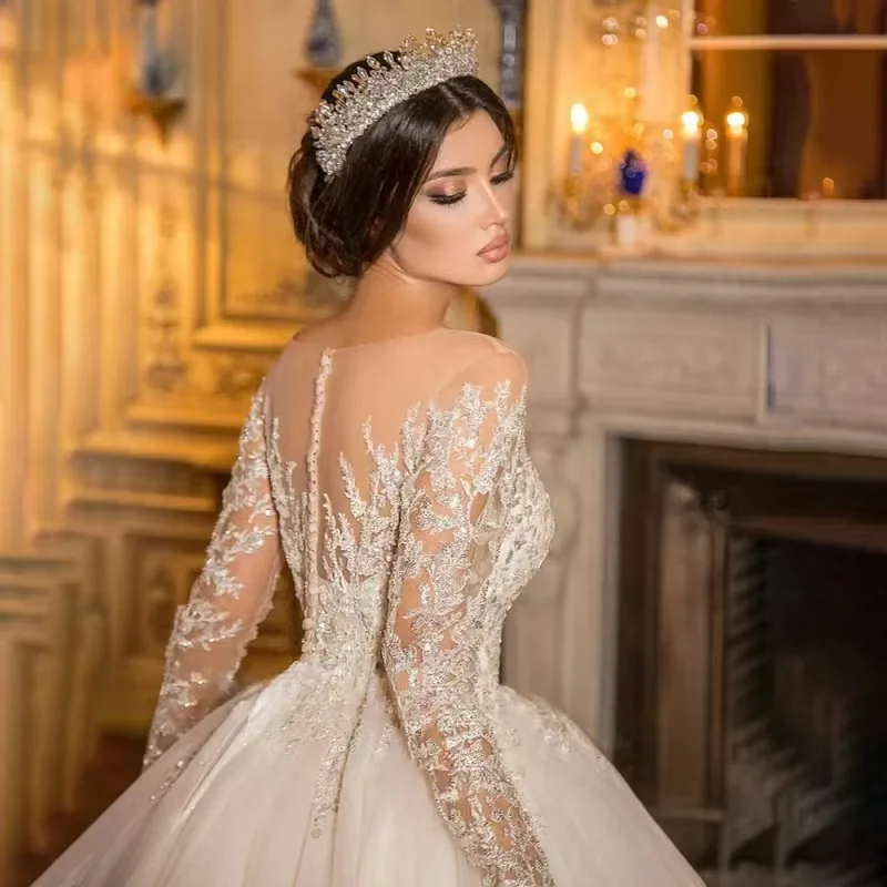 Schulterfreies Spitzen-Langarm-Hochzeitskleid Bankett-Kleid Neues Luxuriöses Französisches Temperamentvolles Sternenhimmel-Schleppkleid Maßanfertigung