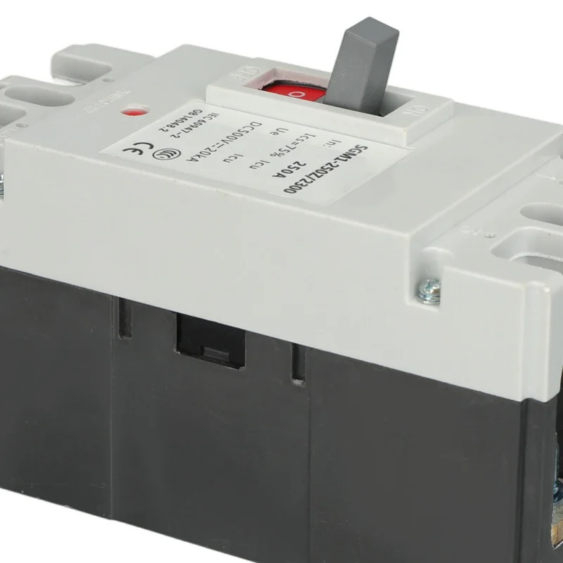 قطاع دارة 2P MCCB مفتاح حماية البطارية الشمسية المعزل حامي 250A 500V