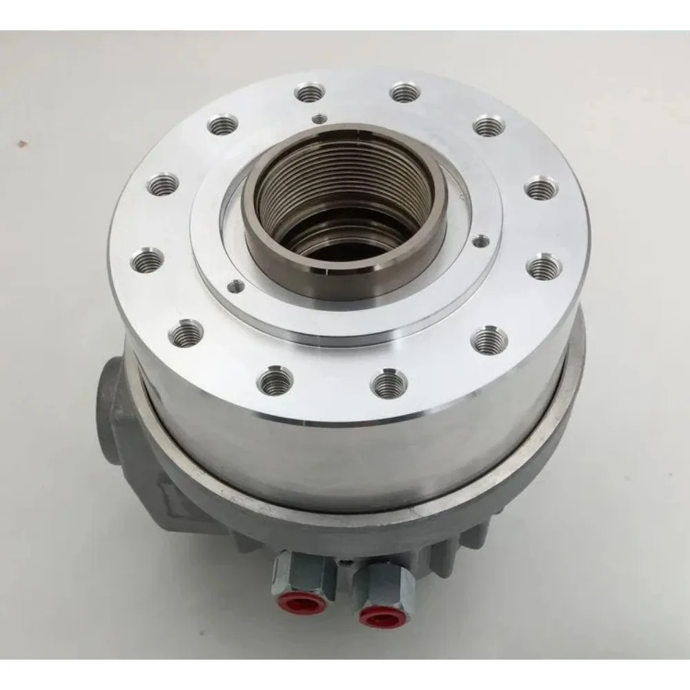 Standard hydraulic three-jaw hollow chuck rotary cylinder high speed rotation