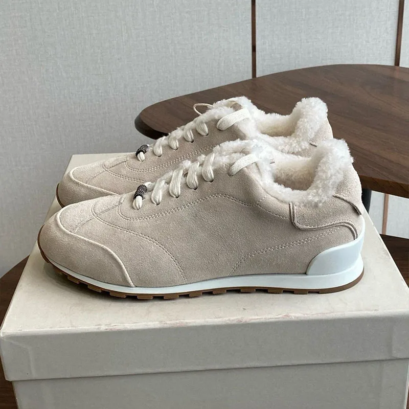 Scarpe da tavolo stringate in pelle scamosciata di mucca con punta tonda Scarpe basse calde con fodera in lana da donna Capispalla autunno inverno Scarpe casual Sneakers