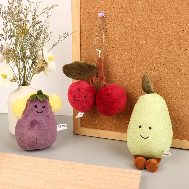 Bonito dos desenhos animados fruta boneca brinquedo chaveiro pingente mochila chaveiro ornamento acessórios presente de natal