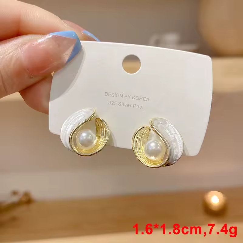 Pure White Women's Dangle Earrings Blooming Flower Acrylic Enamel Butterfly Imitation Pearl Heart Hanging Earrings Elegant brinc - Image 41