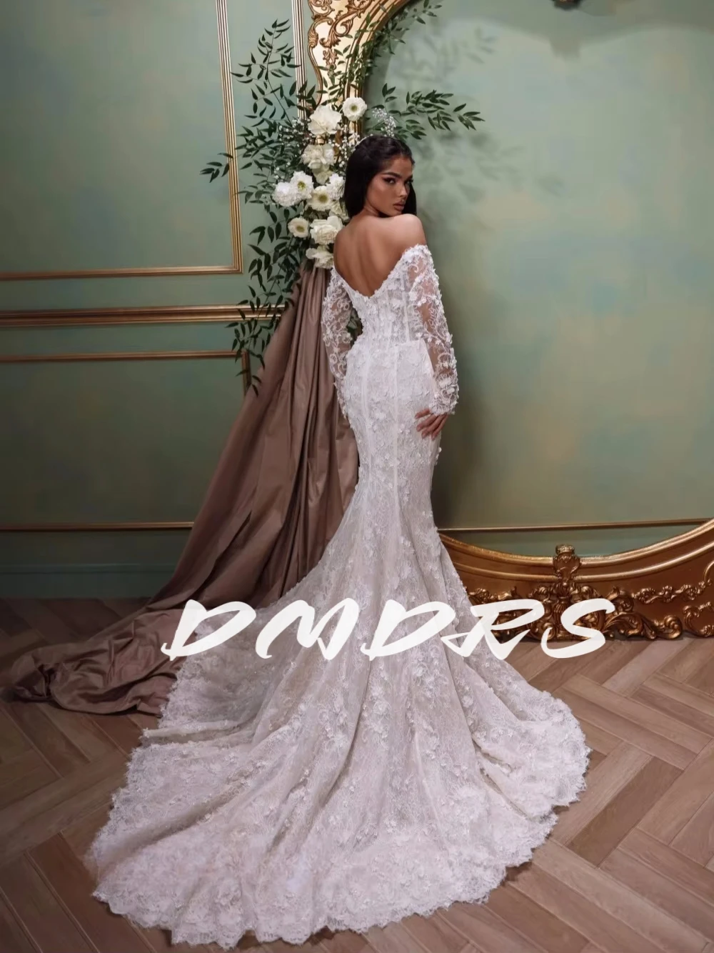 

Vintage Floral Appliques No Veil Wedding Dress Women Charming Lace Mermaid Bride Wear Customized Romantic Off the Shoulder Gown