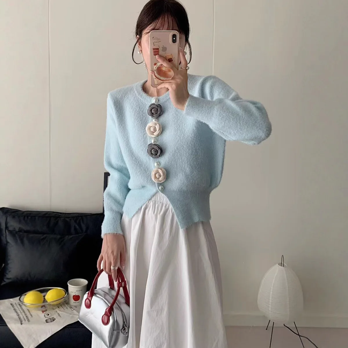 

2025 Autumn and Winter New Temperament Elegant Chic Beaded Mink Hair Three-dimensional Flower Knitted Cardigan Sweater Jacket