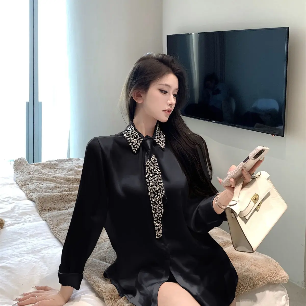 Luxury Woman Diamonds Beaded Turn Down Collar Faux Silk Rhinestones Tie Shirts Glossy Satin Crystal Blouses OL Cardigan Tops