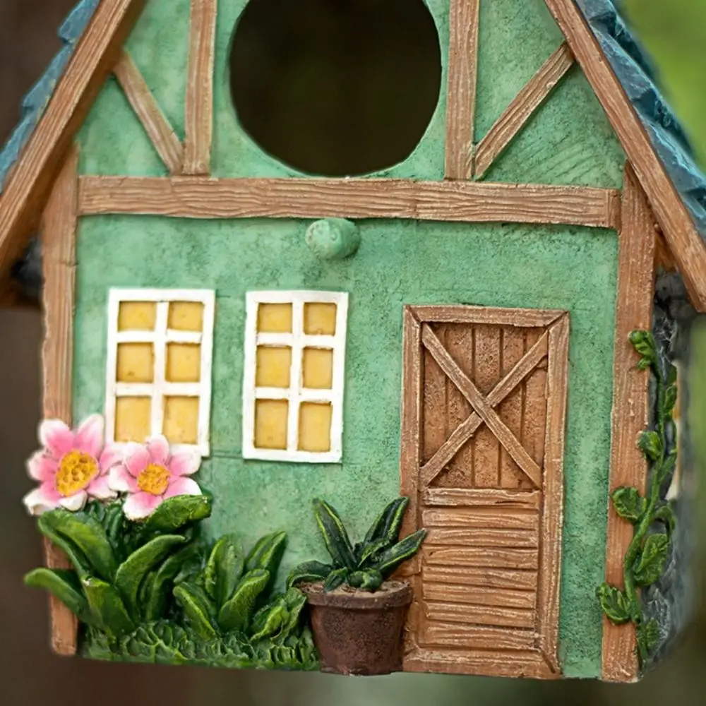 Gift Cute Bird House Outdoor Resting Place Hanging Birds Wall-Mounted Garden Garden Sculpture