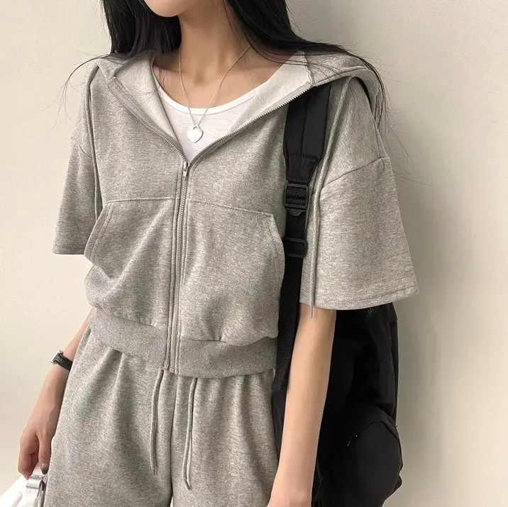 2024 Summer Casual Sport Wide Leg Shorts Two Piece Set Women Short Sets 2pcs Solid Stand Collar Zipper Short Sleeve Shirt Women