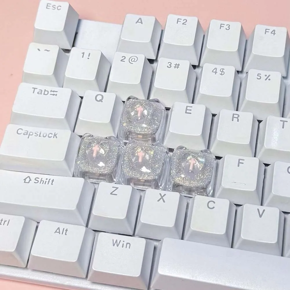 4Pcs Raised Heart Resin Keycaps for Long Nails Clear Ice Cube Keycap Mechanical Keyboard Cute Kawaii Decor Keycap Gift for Girls